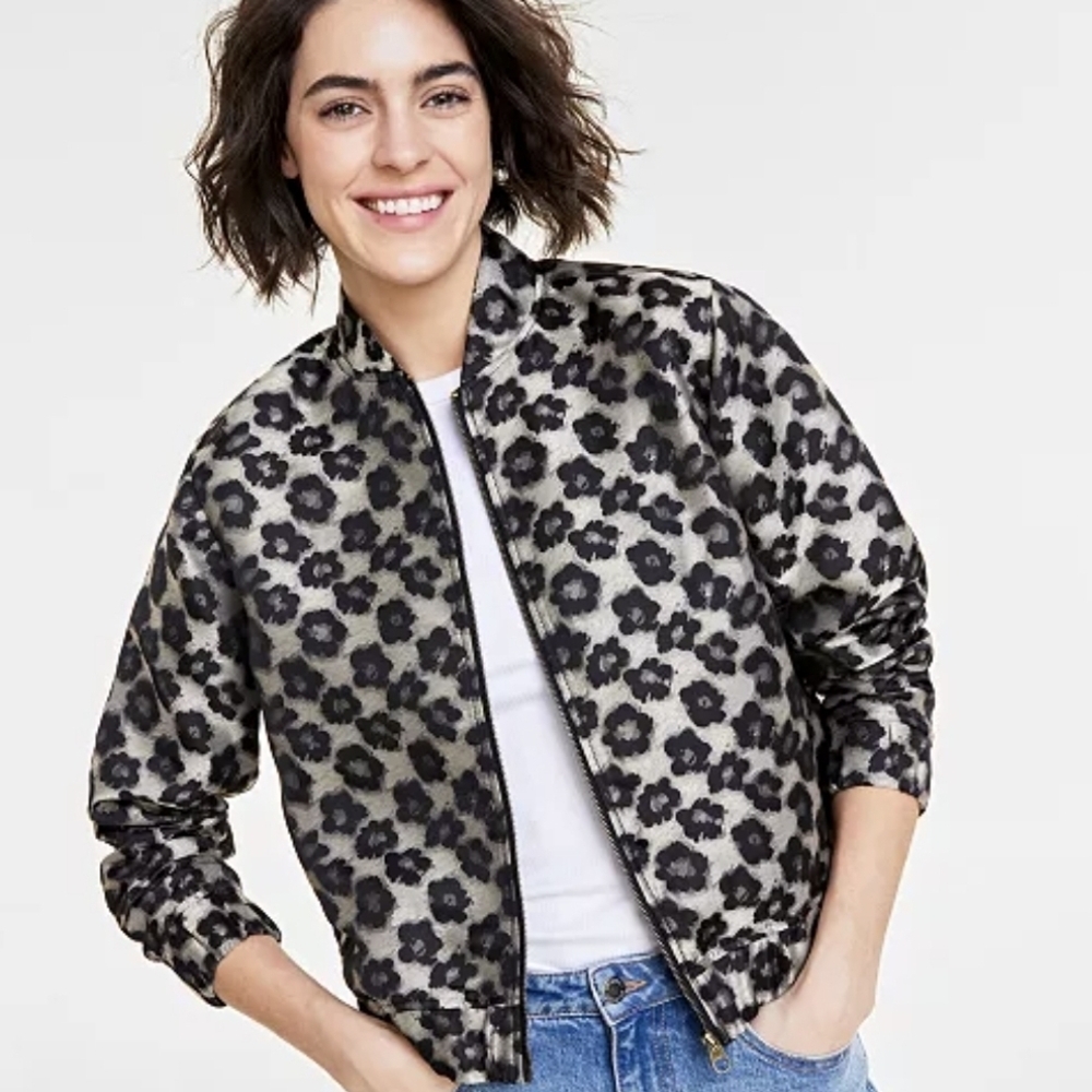 ON•34th Women's Black and Cream Bomber Jacket - Picture 1 of 8